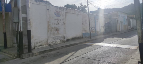Imagen 2 de 12 de Terreno En Venta Calle Arismendi Valencia