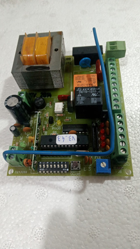 Plaqueta Portón Automático Gelb Apriclass Ecu-1m02 Usada
