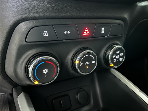 Chevrolet Onix 1.0 TURBO FLEX PLUS LT MANUAL