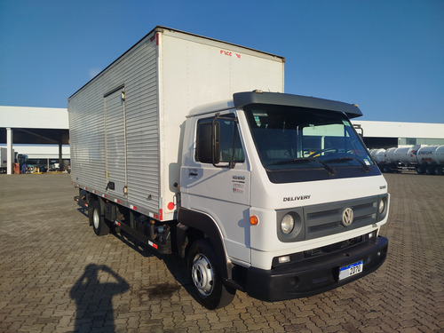 Vw 10.160 4x2 - Baú
