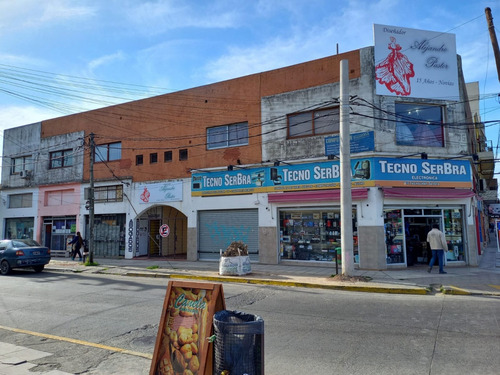 Imagen 3 de 9 de Jose C Paz - Importante Esquina A La Venta