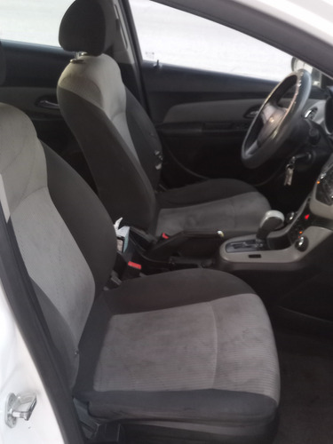 Chevrolet Cruze 1.8 A Ls Aa Cd Mp3 R-16 At