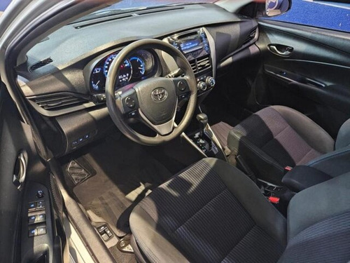Toyota Yaris Sedán 1.5 16V FLEX SEDAN XL MULTIDRIVE