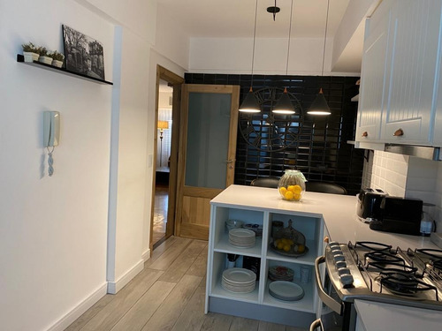 Imagen 7 de 15 de Departamento En Venta En Avellaneda En Excelente Estado.