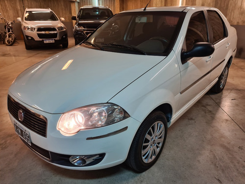 Fiat Siena 1.4 Attractive Active C/gnc 2011