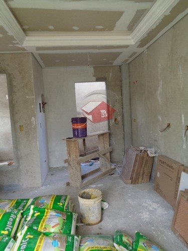 Imagem 4 de 14 de Sobrado A Venda Possui 100m² Com 3 Quartos Cajuru-curitiba