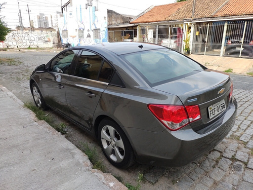 Imagem 5 de 11 de Chevrolet Cruze 2014 1.8 Lt Ecotec 6 Aut. 4p