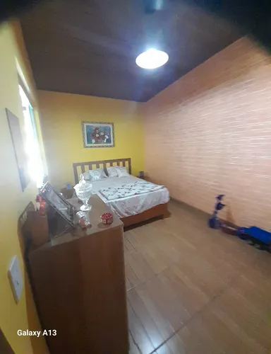 Oportunidade, Linda Casa Plana, Perto De Todo Tipo De Comérc