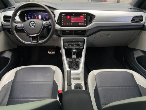 Volkswagen T-Cross 1.4 250 TSI TOTAL FLEX HIGHLINE AUTOMÁTICO