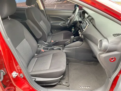 Nissan Versa 1.6 Advance At