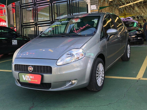 Fiat Punto 1.4 Attractive 8v Flex 4p Manual