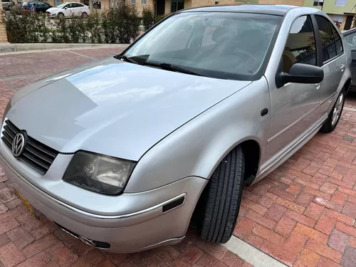 Volkswagen Jetta 2.0 Trendline | TuCarro