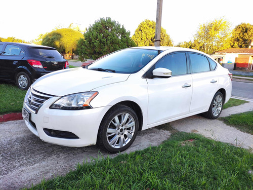 Nissan Versa 1.6 Advance