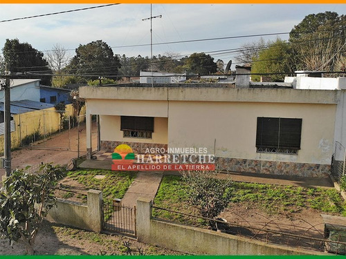 Venta De Casa Con Apartamento En Progreso, Canelones