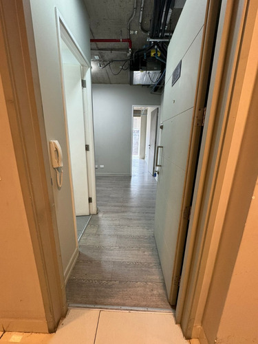 Venta Oficinas En Piso 11, Comuna De Santiago