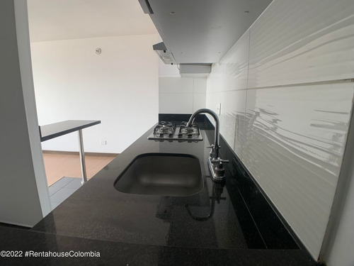 Imagen 19 de 30 de Vendo Apartamento En Castilla(bogota) C.m 23-418