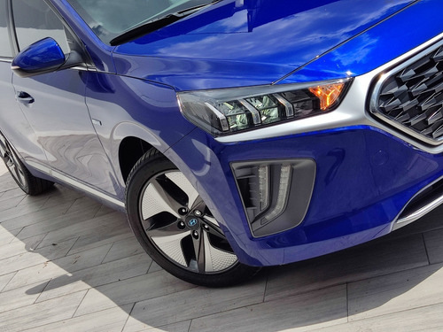 Imagen 14 de 15 de Hyundai Ioniq 2020 Hybrid Nuevo Piel Quemacocos Carplay