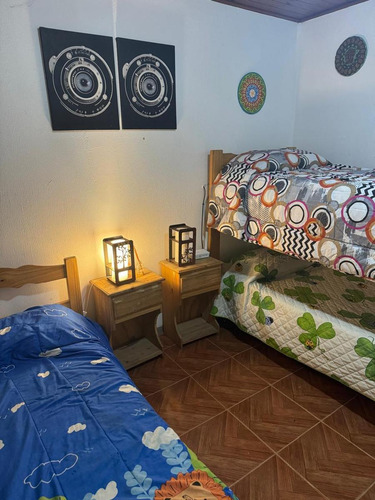 Casa En Venta - 2 Dormitorios 1 Baño - Cochera - 420mts2 - Mar Del Plata