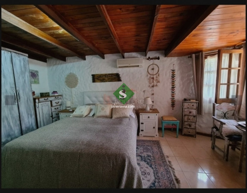 Venta Y Alquiler De Casa En Pinares, 4 Dormitrorios, 3 Baños, Piscina, Buen Lugar.- Ref: 168100