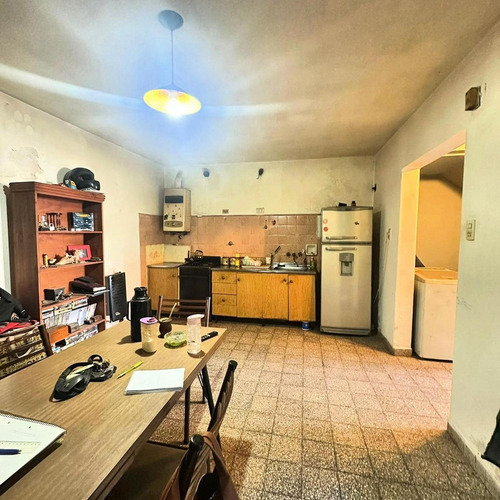 Venta Departamento De Pasillo De 1 Dormitorio Sometido A Ph En Barrio Arroyito