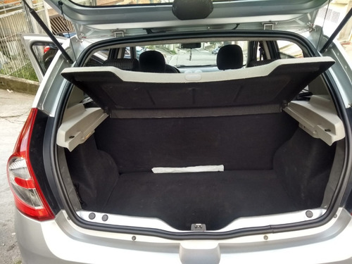 Renault Sandero Exp 1.0 16v