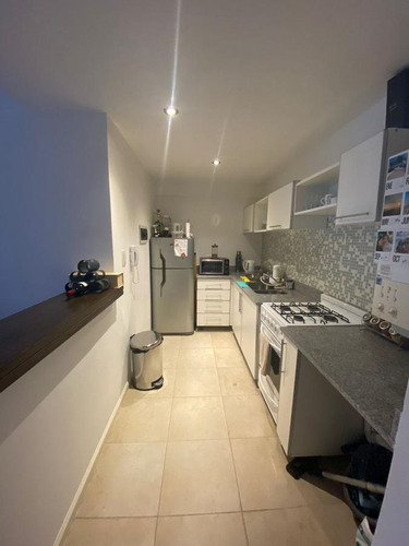 Departamento De 2 Ambientes Acerca De Av. Del Libertador .