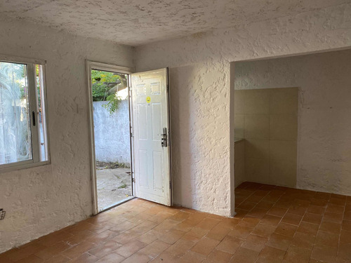 Casa En Alquiler Lomas De Solymar , Ciudad De La Costa
