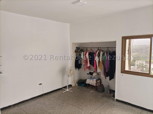Imagen 22 de 30 de !!!sp!! Apartamento En Venta Centro Barquisimeto Lara, Venezuela , 0424-5197639 + Cod + 23-18635 $ 22000 4 Dormitorios 3 Baños 140 M²