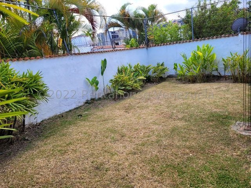 Imagen 2 de 26 de Casa En Venta Macaracuay 22-23622 Juan Paz 0412-6250686