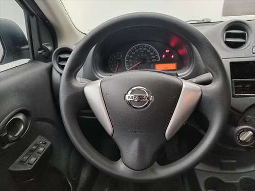 Nissan Versa 1.6 A/C Mt