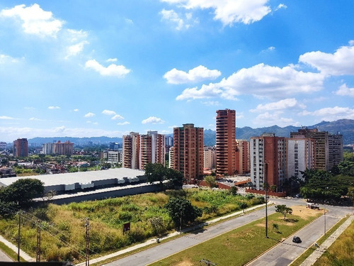 Imagen 13 de 20 de Fernando Guerrero Vende Apartamento Valle Alto Mañongo.