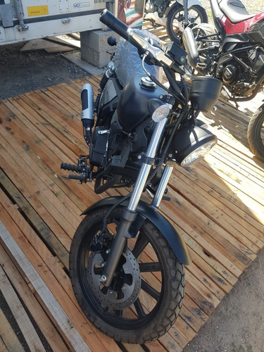 Imagen 8 de 15 de Keeway K-light 202 En Sbk Motos