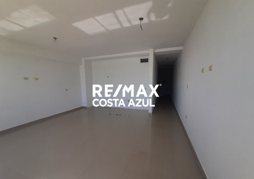 Se Vende Apartamento A Estrenar Con Hermosas Vistas Desde Balcones Privados En Edificio Marian Suite, En Tucacas