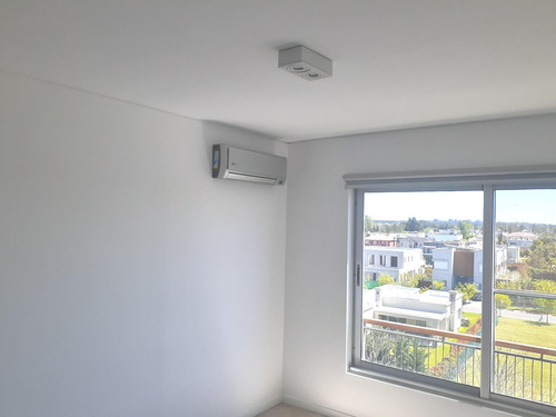 Departamento En Venta, 2 Dormitorios 2 Baños Cochera, Amenities