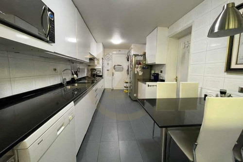 Departamento En Venta, 5d 4b, Las Condes