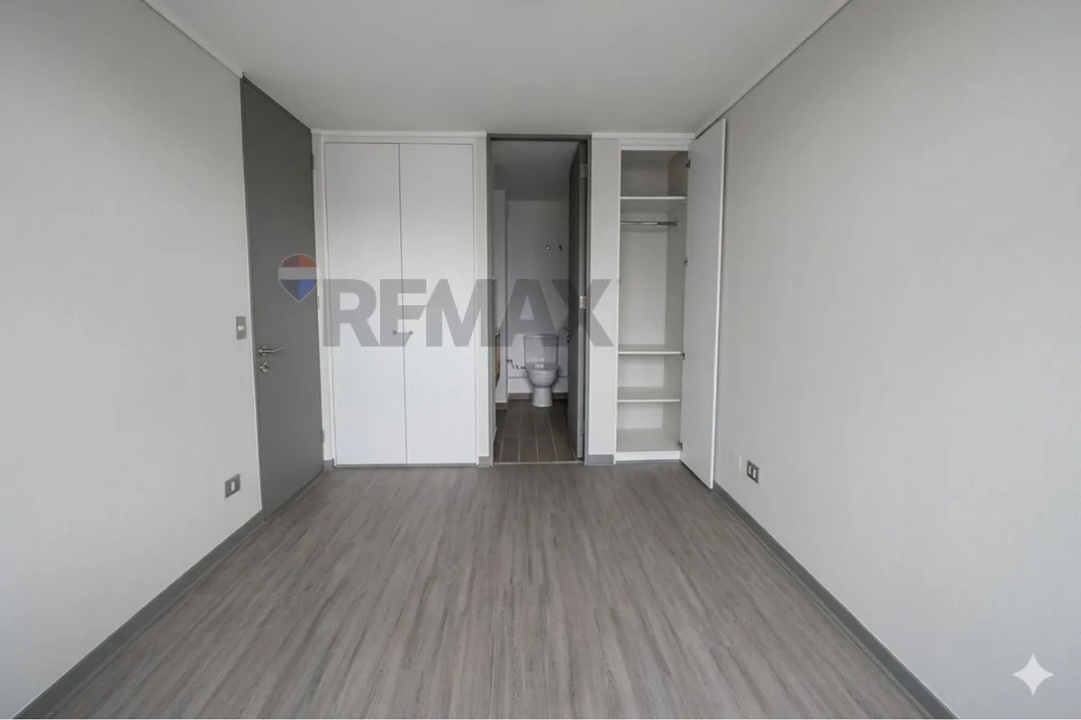 Imagen 5 de 14 de Arriendo De Departamento Nuevo En San Miguel