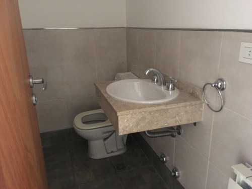 Imagen 3 de 14 de Departamento En Venta En Temperley Este