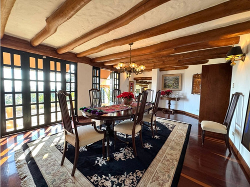 Vendo Casa 730m2 La Lagunita 0094