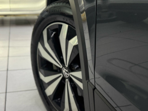 Volkswagen T-Cross 1.0 200 TSI TOTAL FLEX AUTOMÁTICO