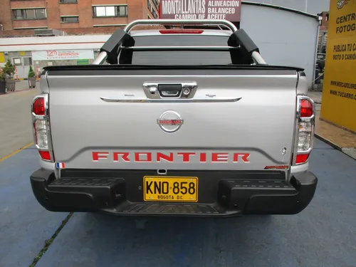 Nissan Frontier Doblecabina 4x2 2500cc Mt Aa
