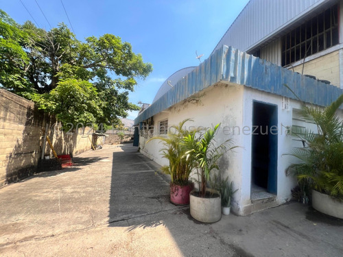 Galpón En Venta Zona Industrial Soco La Victoria Kg:24-21727