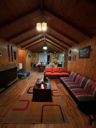 Parcela Con Casa 8 Dormitorios Y 4 Baños, Orilla Lago Rapel