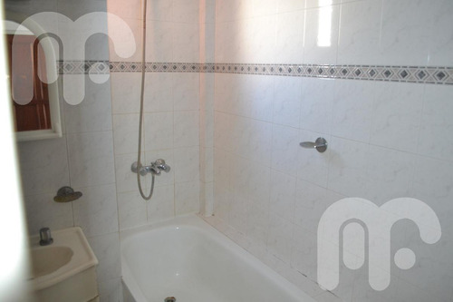 Imagen 10 de 15 de Venta Departamento - La Plata