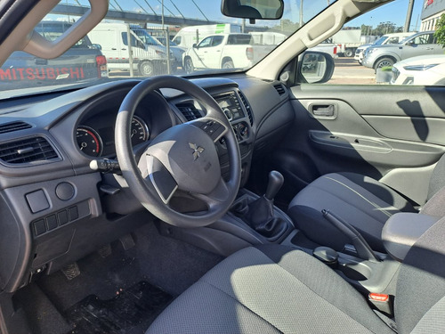 Mitsubishi L200 4x2 Diesel 2.4turbo Mt P.leasing 2024 0km