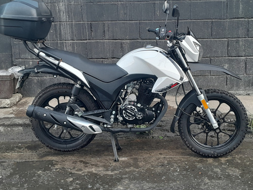 Motocicleta Vento Workman 250 Seminueva Sin Detalles