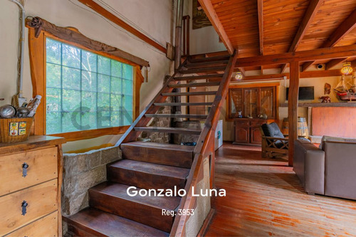 Venta De Casa En El Bosque Peralta Ramos En La Ciudad De Mar Del Plata.