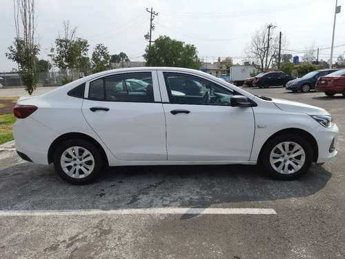 Imagen 6 de 15 de Chevrolet Onix 1.0 Lts 3 Cil Turbo Mt Ls 2021