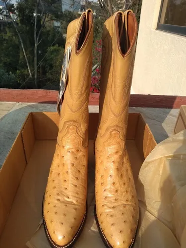 Botas vaqueras de avestruz new arrivals