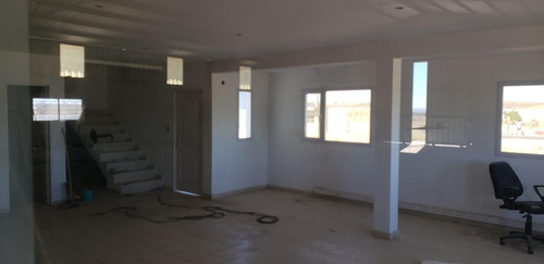 Imagen 25 de 30 de Alquilo Galpon 500 M2 - Predio 11.000 M2 Y Ofi 60 M2 -