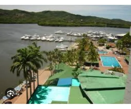 Club Bahias De Los Piratas